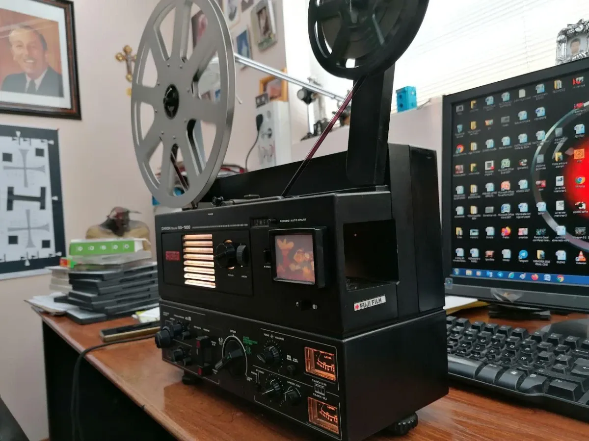 Chinon SS1200 Super 8 錄影帶投影機