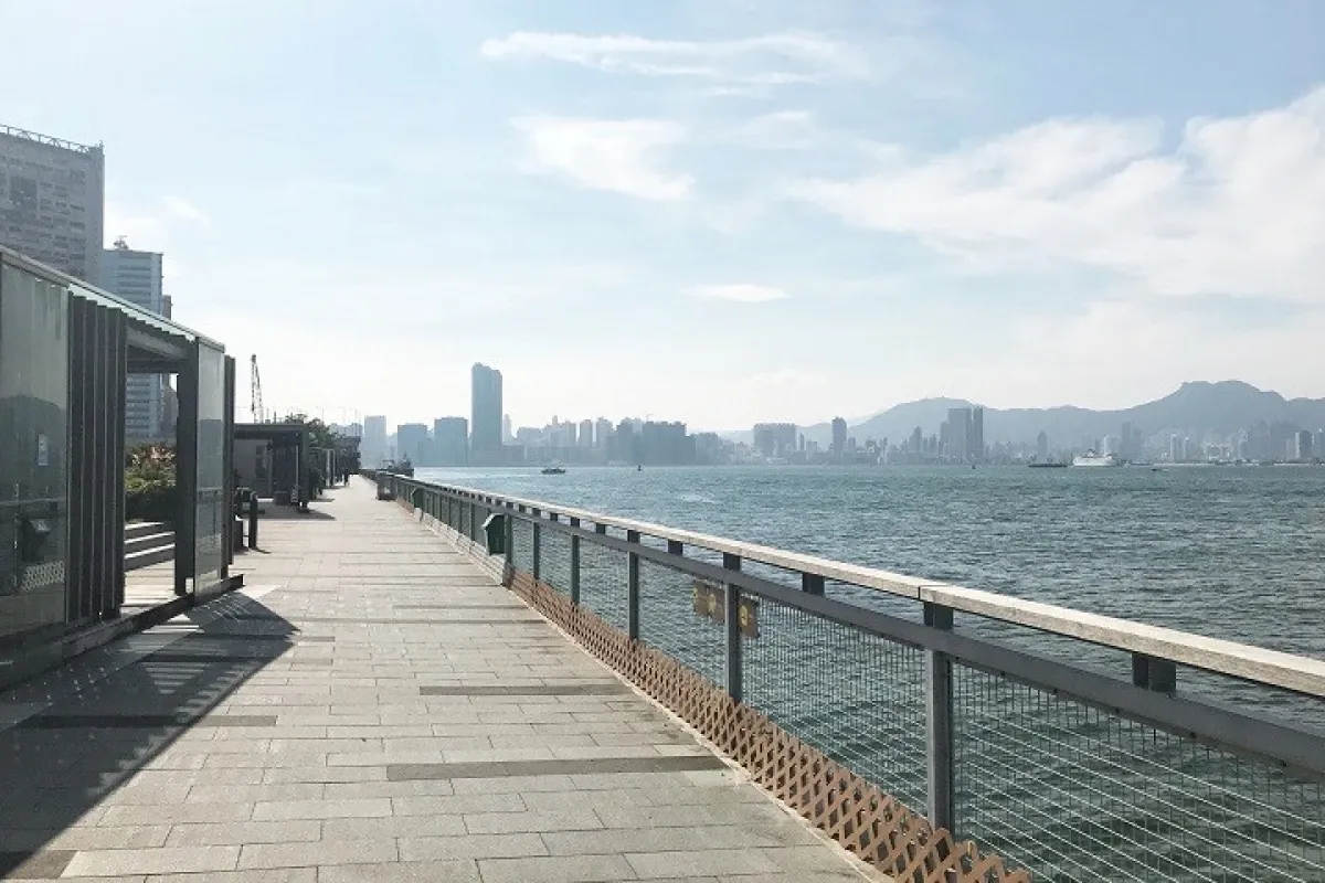 鰂魚涌渡輪碼頭附近海濱步道