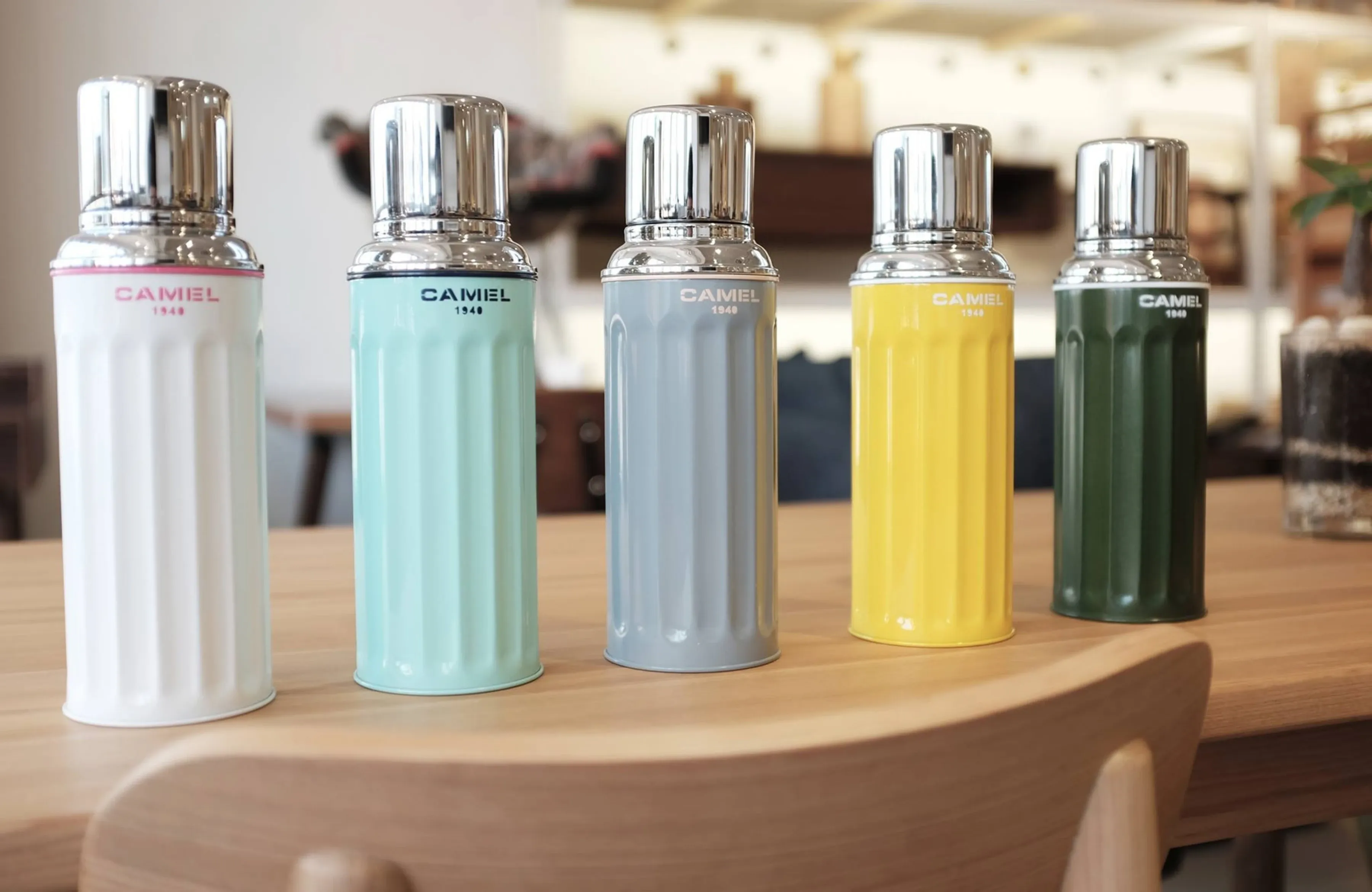 Camel Glass Vacuum Flasks